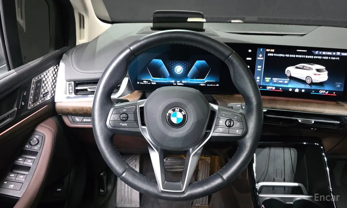 BMW 2 Series 2022 220i Luxury