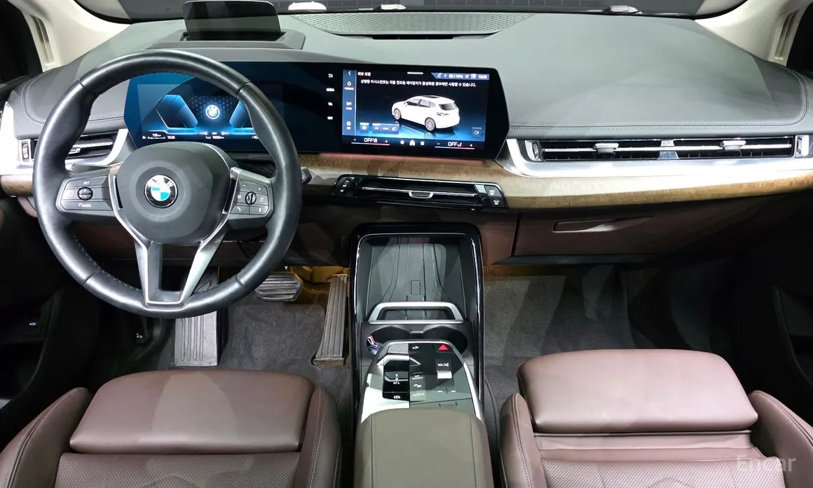 BMW 2 Series 2022 220i Luxury