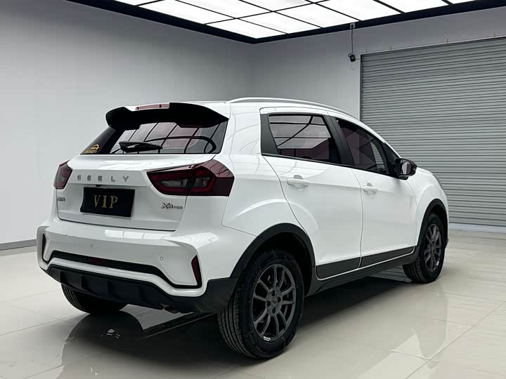 Geely Vision X3 2021 2021款 PRO 1.5L CVT尊贵型