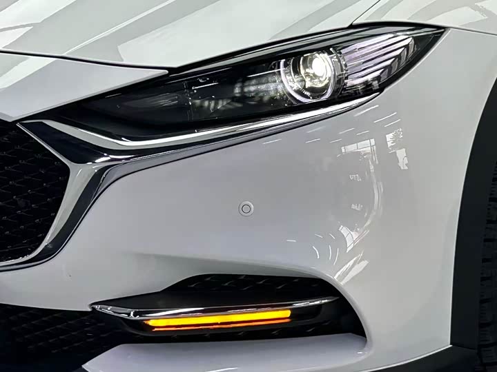 Mazda CX-4 2021 2021款 2.0L 自动两驱蓝天探索版