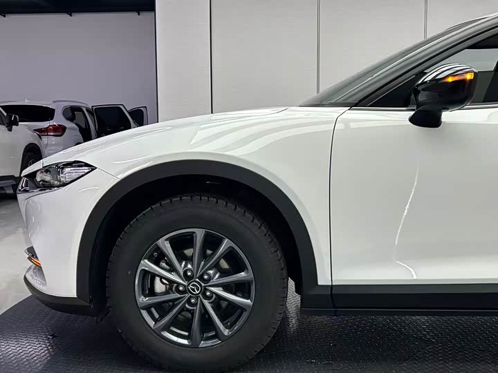 Mazda CX-4 2021 2021款 2.0L 自动两驱蓝天探索版