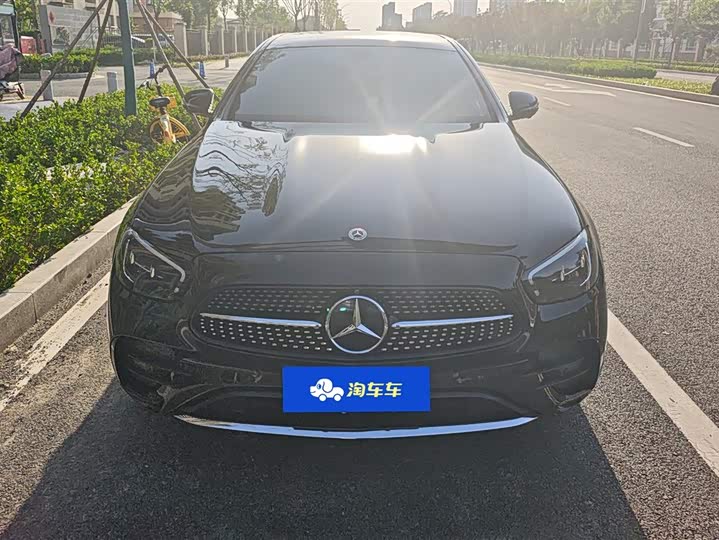 Zdjęcie 2 - Mercedes-Benz E-Class