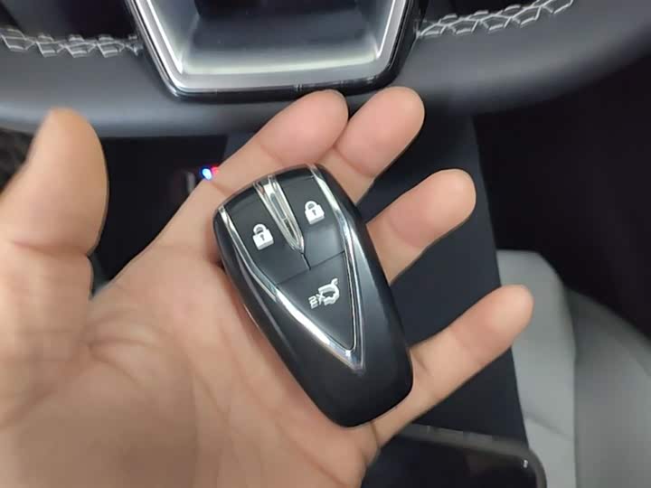 Changan Qiyuan (Nevo) Q05 2025 2025款 真香版 125 领航型