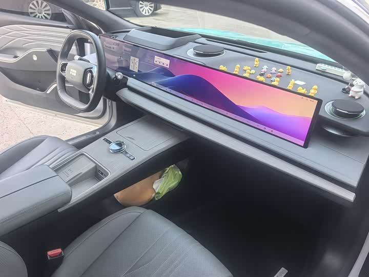 Geely Galaxy E8 2024 2024款 550km 后驱PRO