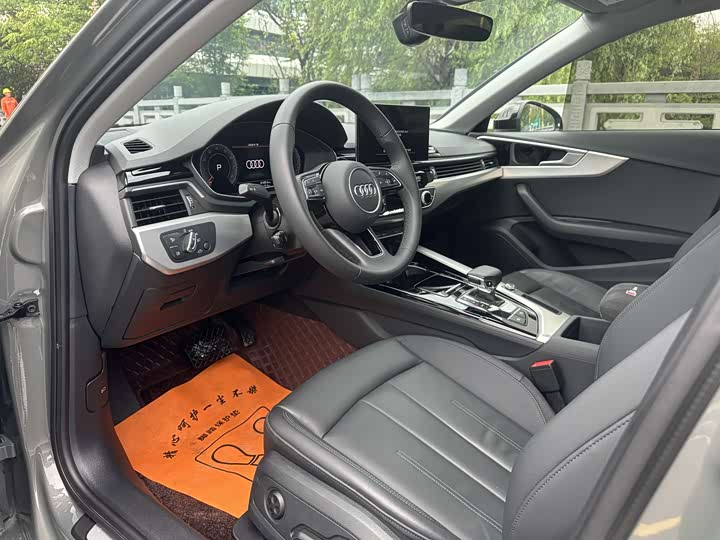 Audi A4 2024 2024款 Avant 40 TFSI 时尚运动型