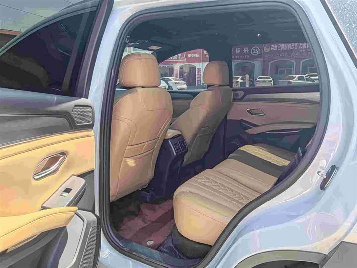 Фото 6 - BYD Song L DM-i Hybrid