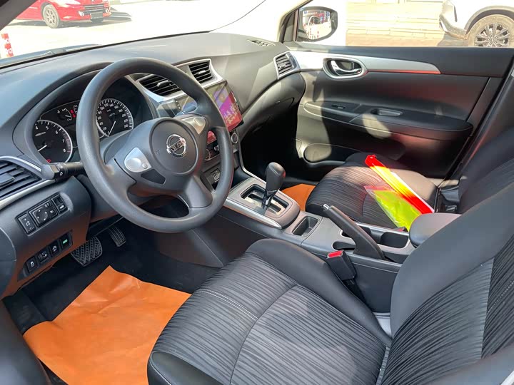 Фото 7 - Nissan Sylphy