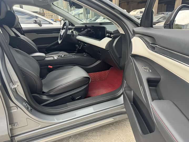 Photo 9 - Ford Mondeo