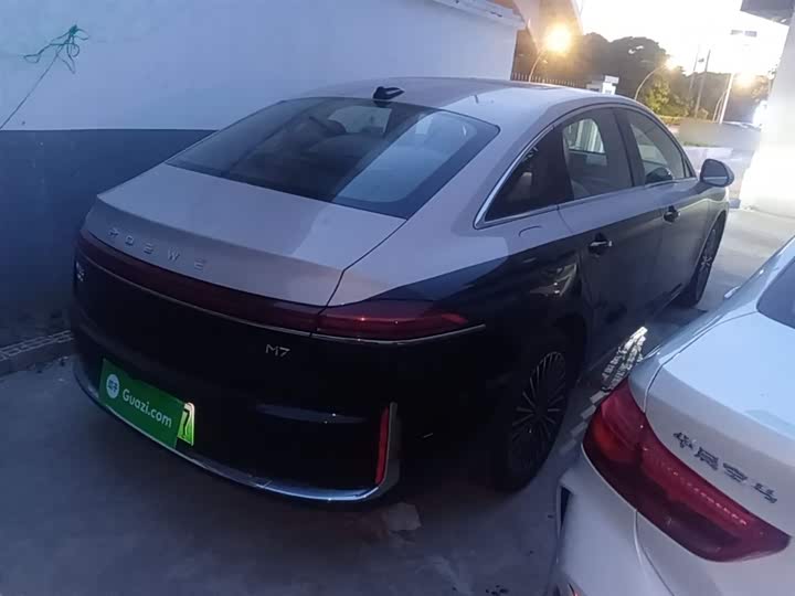 Roewe M7 DMH 2025 2025款 160km臻享版