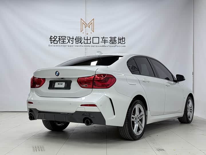 Фото 4 - BMW 1 Series