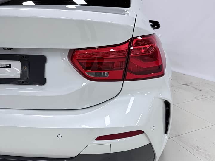 Фото 9 - BMW 1 Series