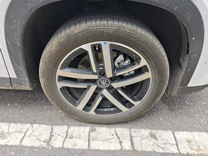 BYD Song L DM-i Hybrid 2025 2025款 智驾版 112km 领先型