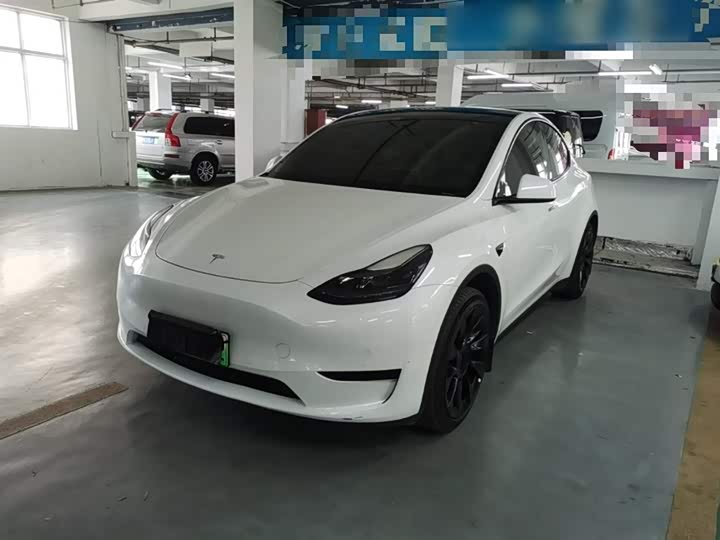 Zdjęcie 1 - Tesla Model Y