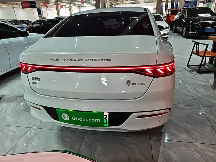 Фото 6 - BYD Qin Plus