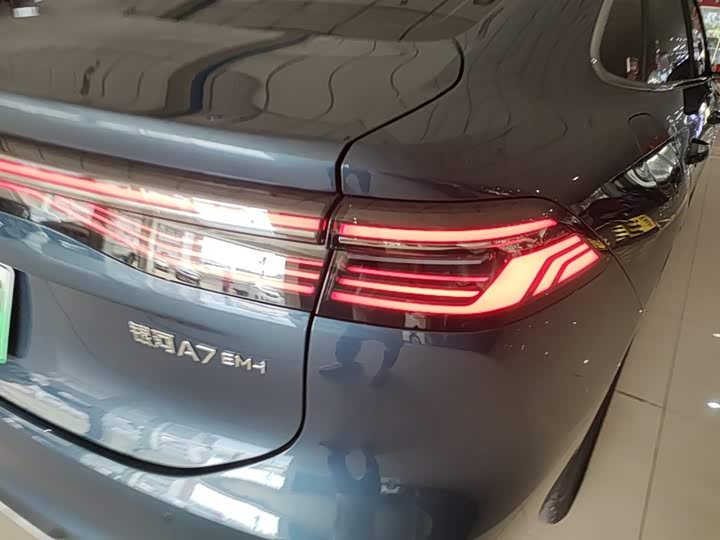 Фото 8 - Geely Galaxy A7