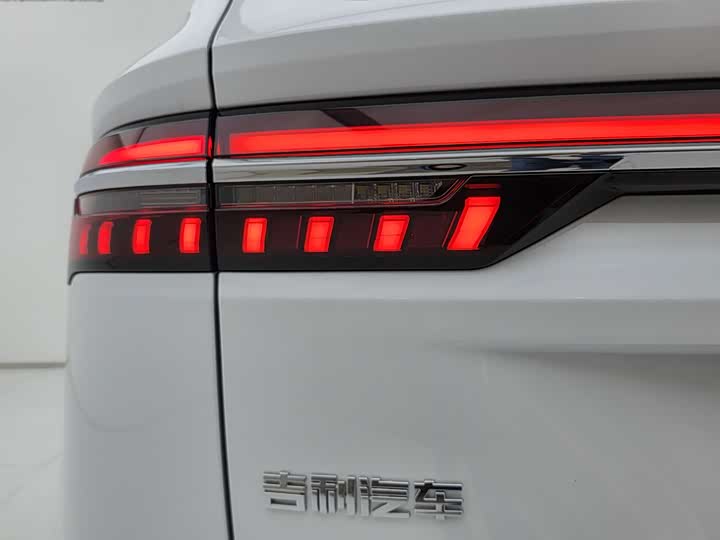 Geely Monjaro Thor Hybrid 2024 2024款 油混 1.5T 星云版