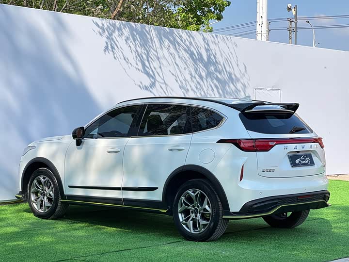 Haval Chitu 2022 2022款 劲享版 1.5T 紫铜兔