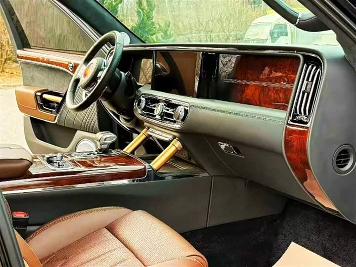Hongqi LS7 (Guoyao) 2022 2022款 4.0T 尊爵旗舰版 4座
