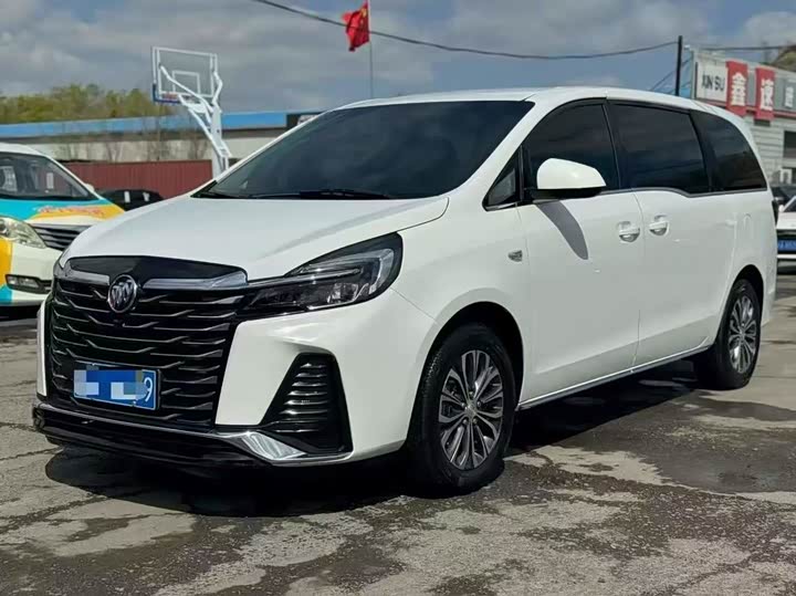 Photo 1 - Buick GL8 ES