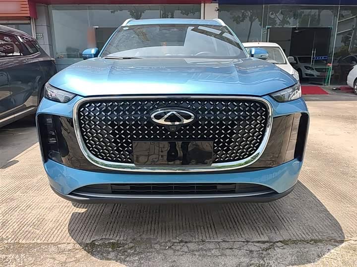 2025 Chery Tiggo 8 Plus C-DM