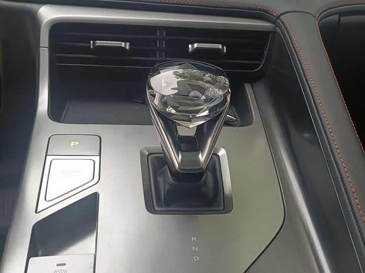 Roewe RX5 Hybrid 2023 2023款 eRX5 超混舒享版
