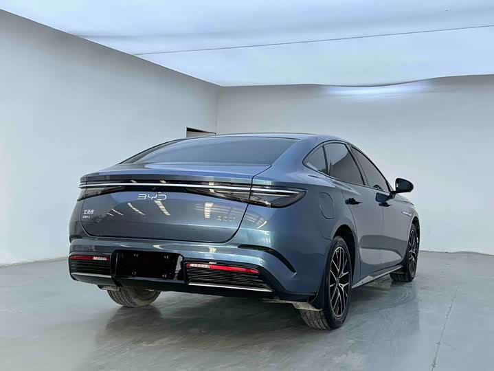 BYD Seal 07 DM-i Hybrid 2025 2025款 DM-i 1.5L 125km 豪华型