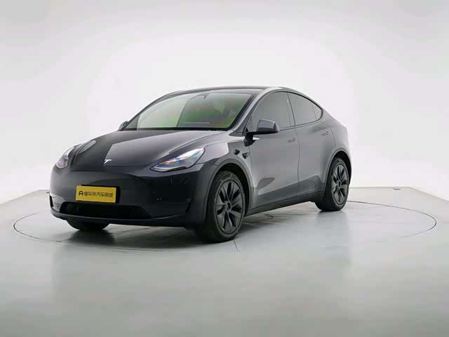 Zdjęcie 2 - Tesla Model Y