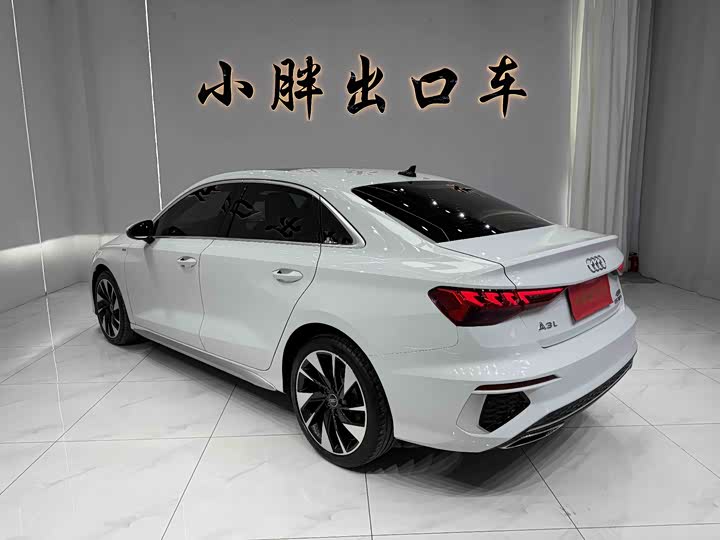 Фото 5 - Audi A3