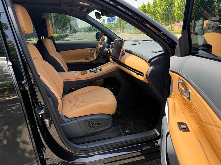 Geely Galaxy Starship 7 2025 2025款 120km 领航版