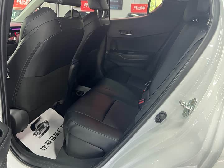 Toyota C-HR 2023 2023款 2.0L 舒适版