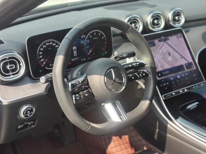 Фото 8 - Mercedes-Benz C-Class