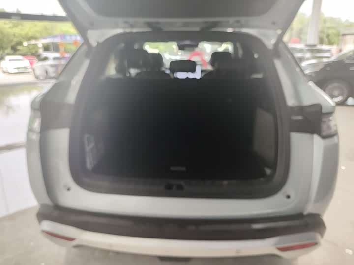 BYD Song L DM-i Hybrid 2025 2025款 智驾版 160km 超越型