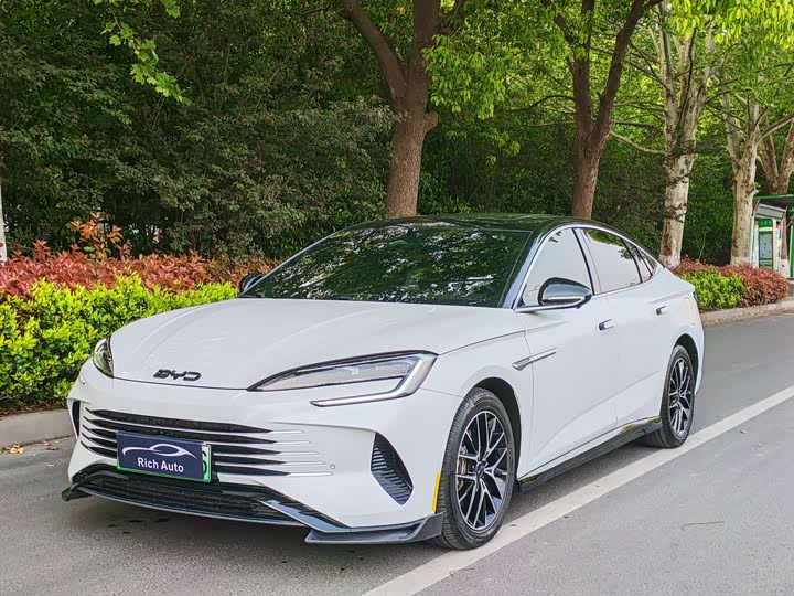 Фото 1 - BYD Seal