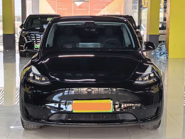 Photo 2 - Tesla Model Y