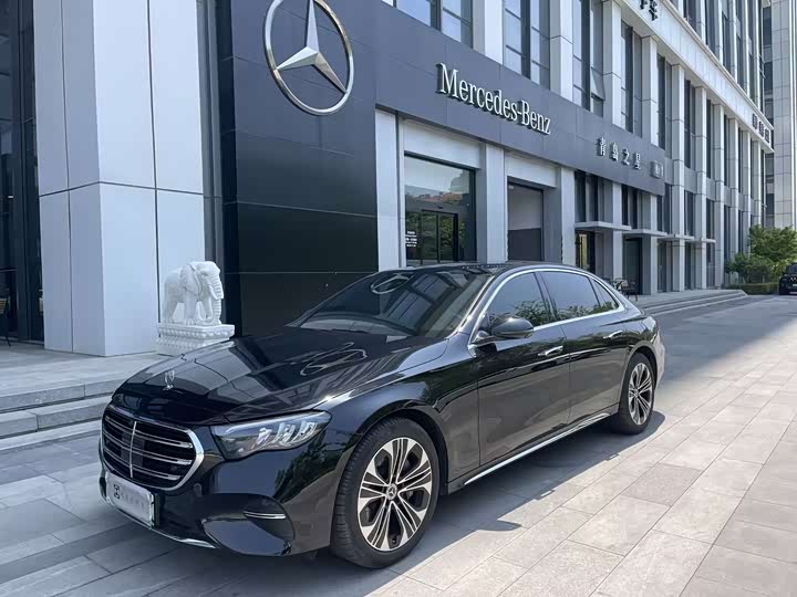 صورة 1 - Mercedes-Benz E-Class Hybrid