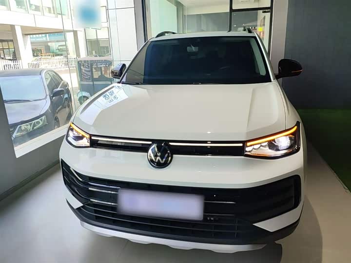 Volkswagen Tharu 2025 2025款 新锐 300TSI 锐享版