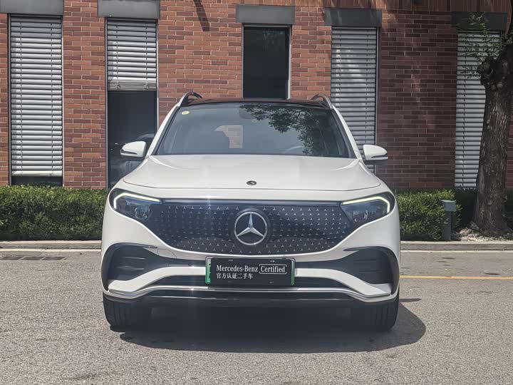2025 Mercedes-Benz EQB