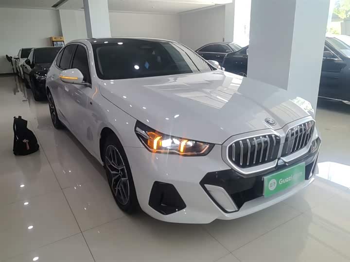 BMW i5 2025 2025款 eDrive 40L M运动套装