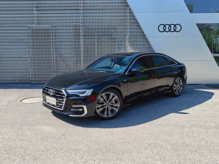 Photo 1 - Audi A6L