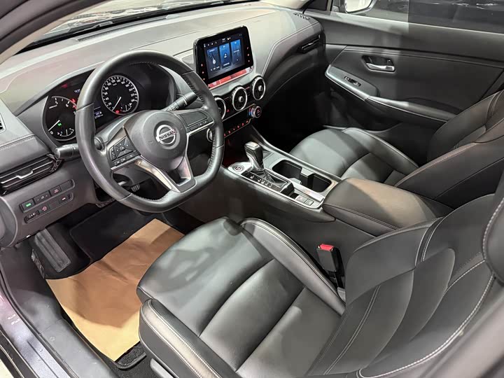 Zdjęcie 8 - Nissan Sylphy