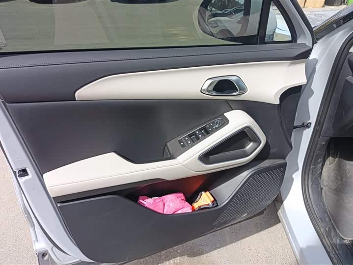 BYD Yuan Up 2024 2024款 401KM 活力版