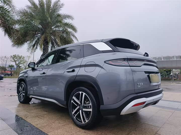 BYD Song L DM-i Hybrid 2025 2025款 智驾版 112km 超越型