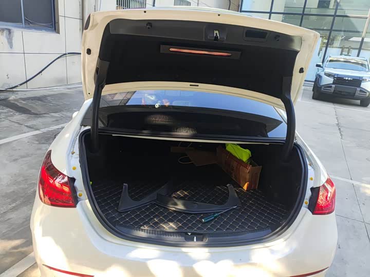 Mercedes-Benz C-Class Hybrid 2024 2024款 改款 C 350 eL