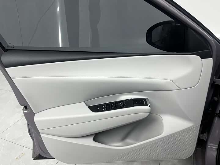 Volkswagen Lavida 2026 2026款 Pro 300TSI 星空智逸版