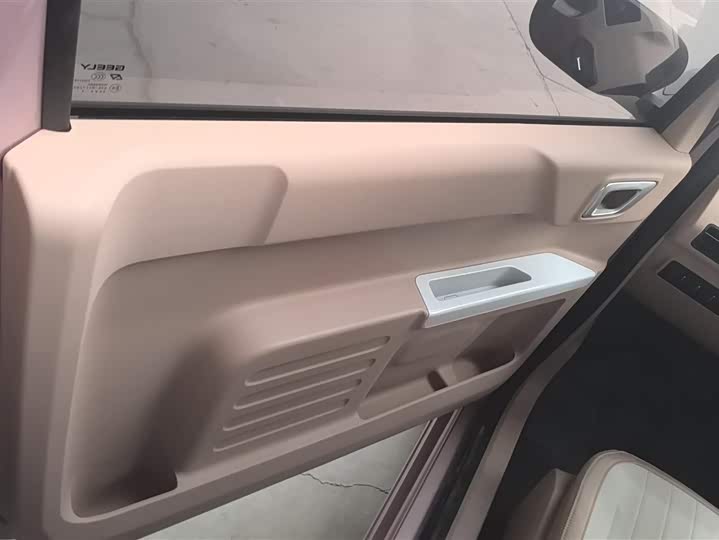 Geely Galaxy Panda Mini 2023 2023款 熊猫mini 200km 耐力熊