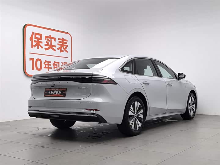 Фото 2 - Geely Galaxy A7