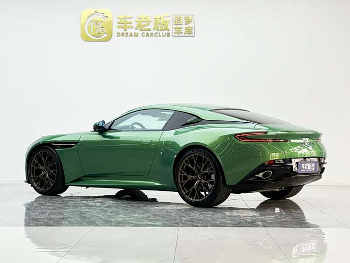Aston Martin DB12 2025 2025款 4.0T V8 Coupe