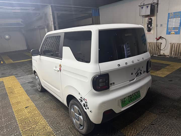 Geely Galaxy Panda Mini 2023 2023款 熊猫mini 新春版宝藏熊