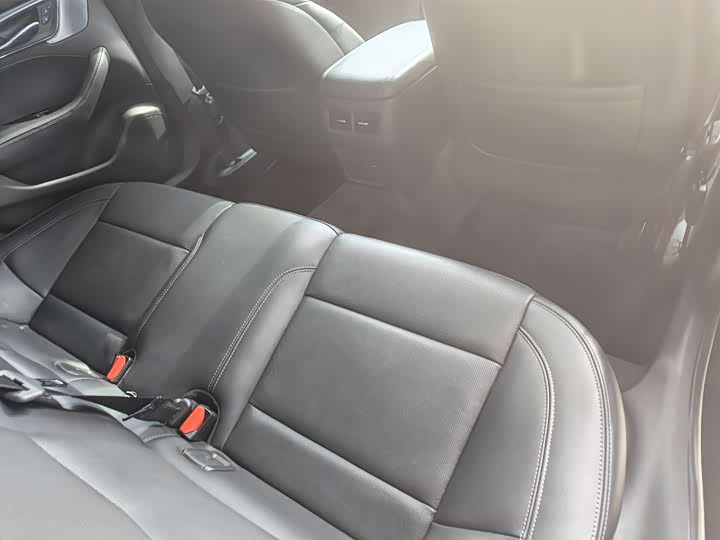 Фото 8 - Cadillac CT5