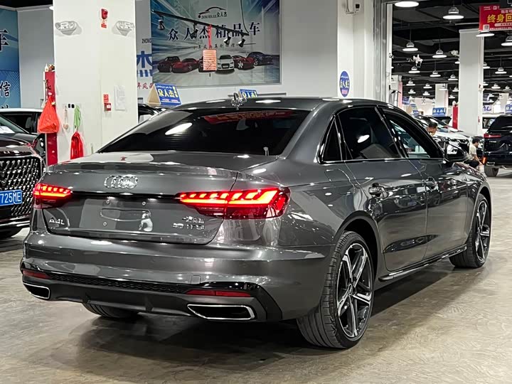 2025 Audi A4L